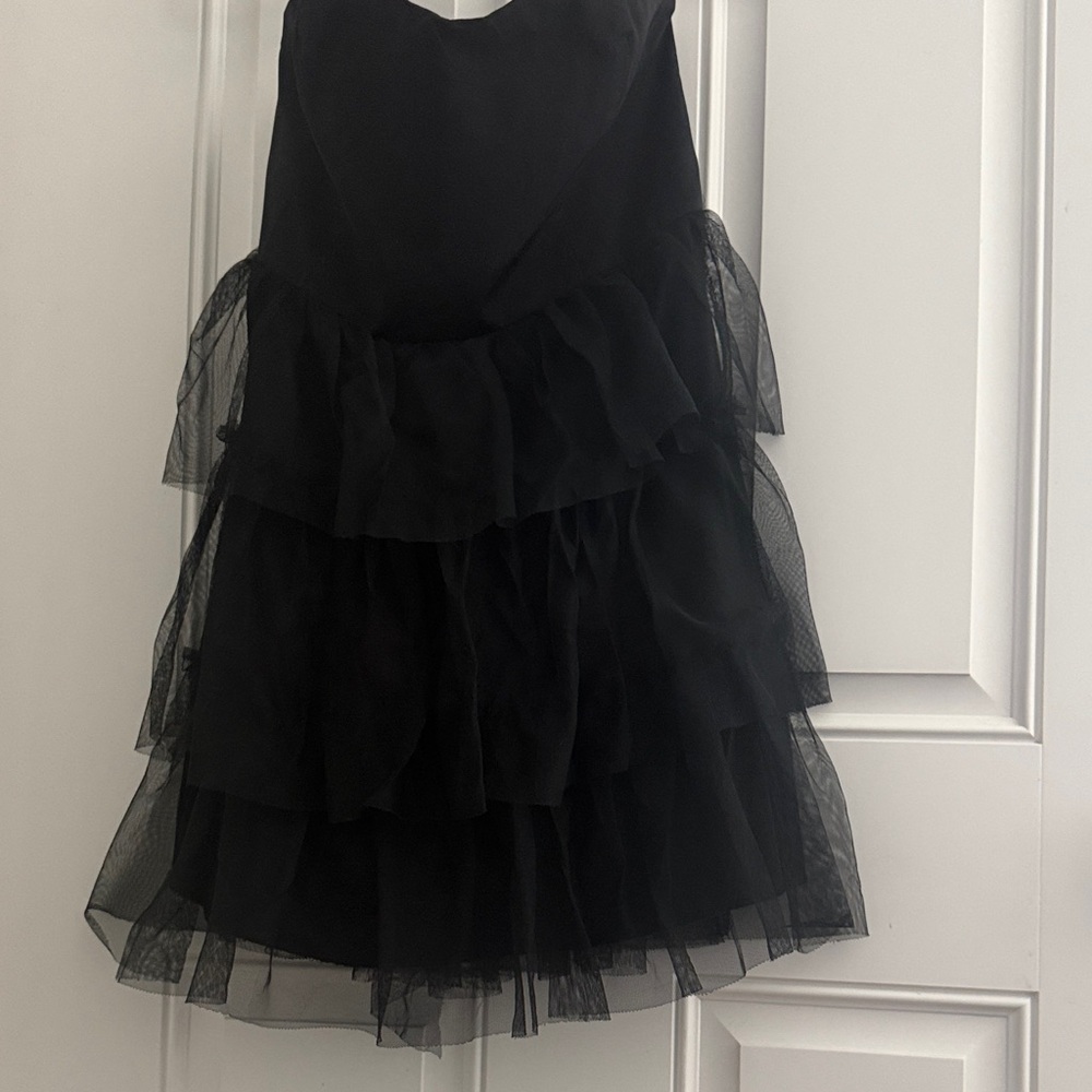 Kimchi Blue Strapless Ladies Black Tiered Tulle Dress